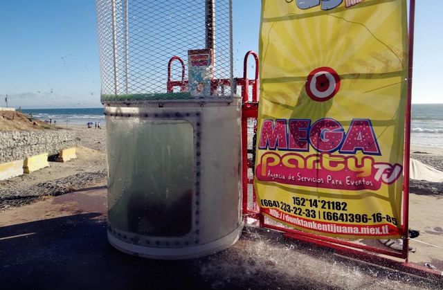 ¡Dunk Tank, diversión para todos!